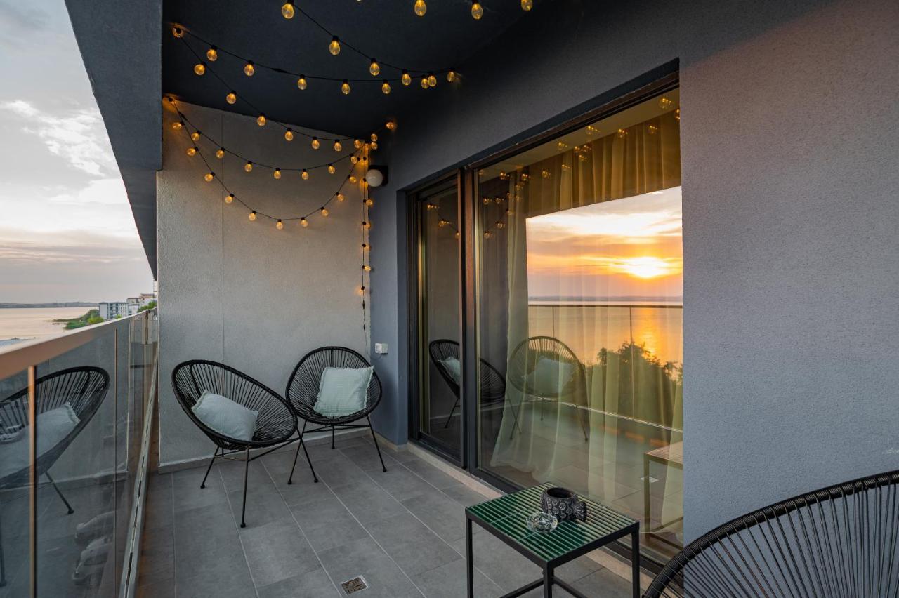Golden Mirage Sunset Apartment Мамая Екстер'єр фото