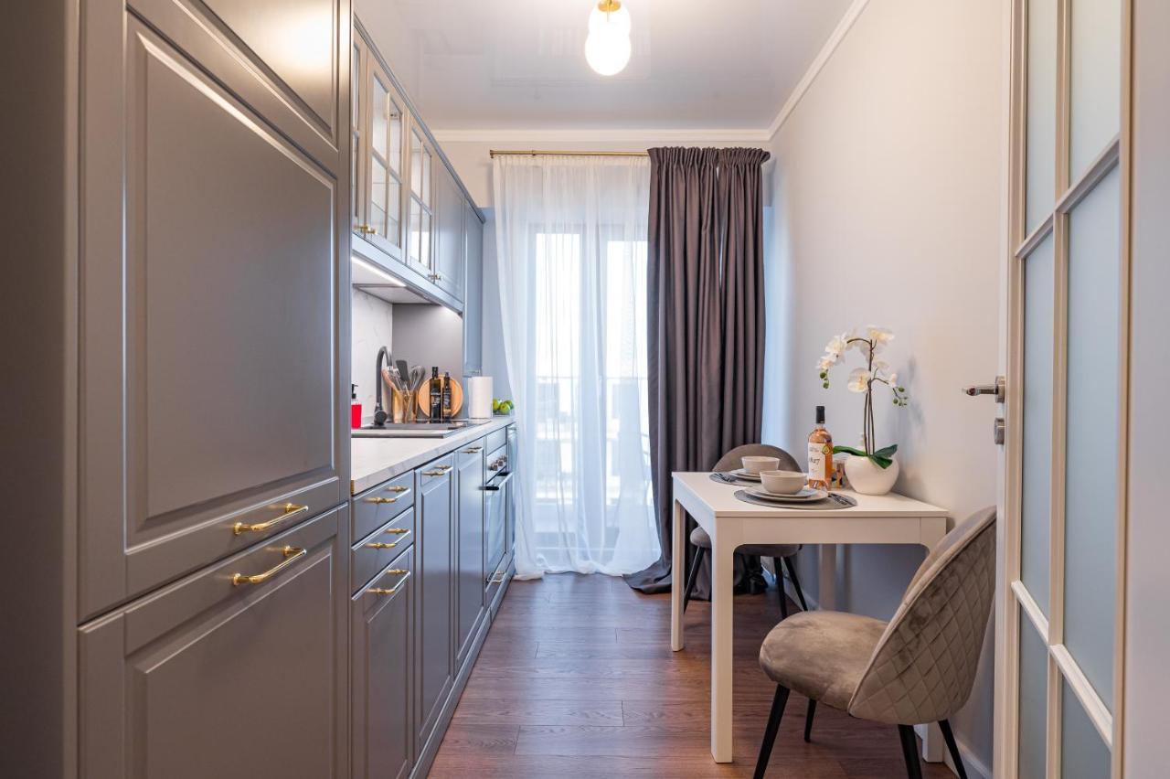 Golden Mirage Sunset Apartment Мамая Екстер'єр фото